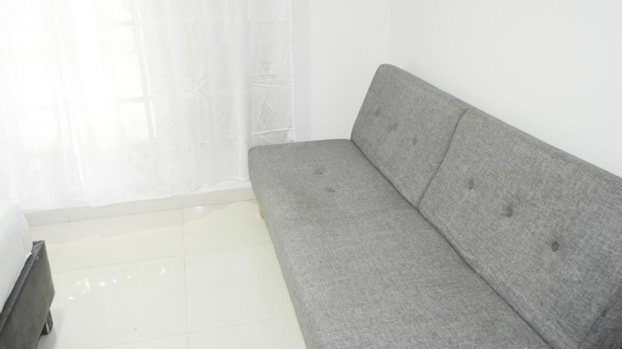 In Guest - 7cl-1 House Near The Sea With Pool Air Conditioning And Wifi Pensión