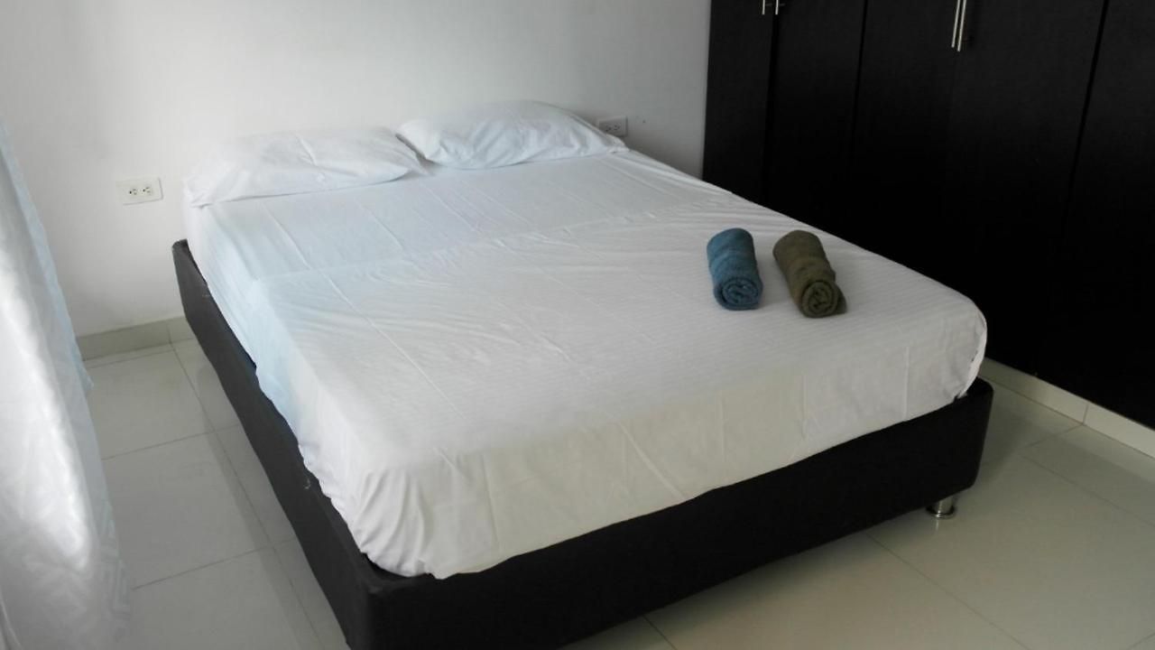 Pensión In Guest - 7cl-1 House Near The Sea With Pool Air Conditioning And Wifi *