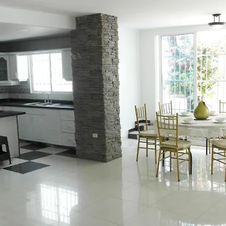 In Guest - 7cl-1 House Near The Sea With Pool Air Conditioning And Wifi * Cartagena