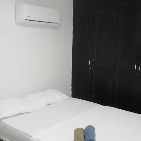 In Guest - 7cl-1 House Near The Sea With Pool Air Conditioning And Wifi Pensión Cartagena